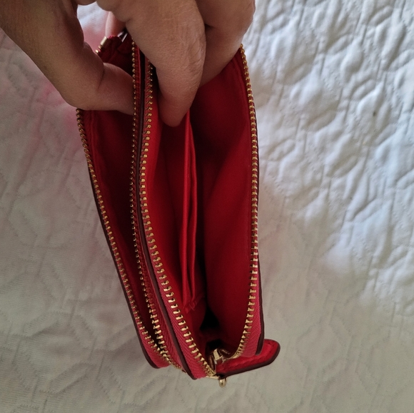 Coach wristlet - Picture 2 of 3